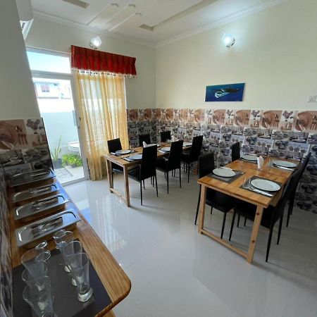 Ocean Waves Inn Gaafaru Екстериор снимка