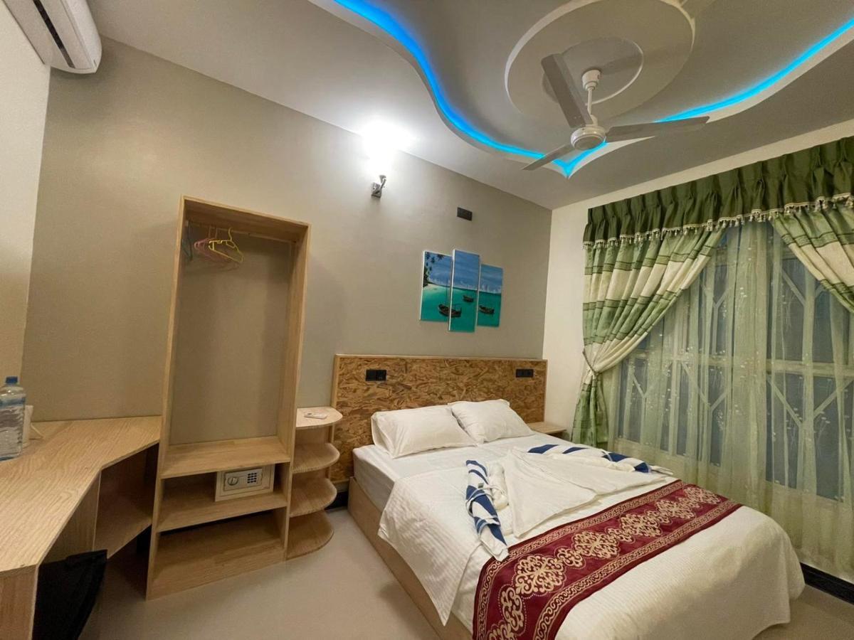 Ocean Waves Inn Gaafaru Екстериор снимка